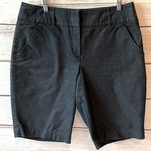 Dana Buchman Signature Charcoal Blue Stretch Bermuda Shorts – Size 14 Business